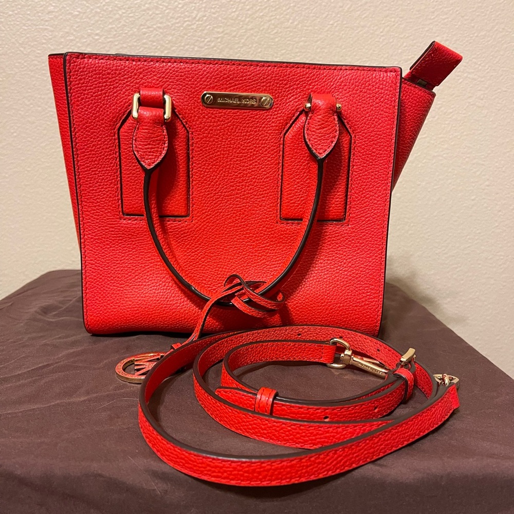 Michael kors purse